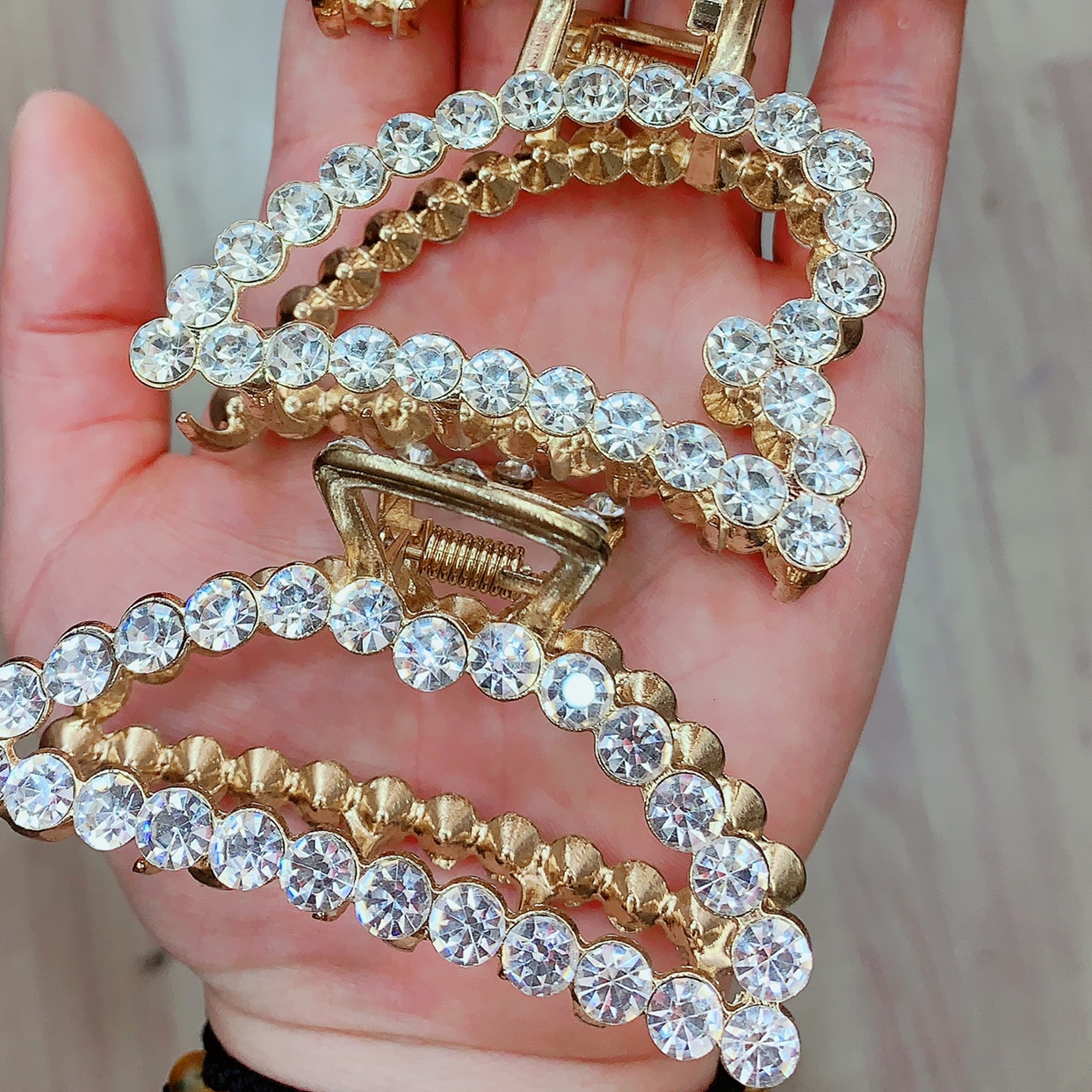 Full of diamond alloy large claws, 9 cm in size thumbnail