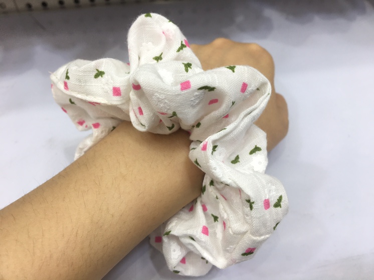 Pig large intestine ring-shaped small floral forest-style all-in-one head ring details Picture