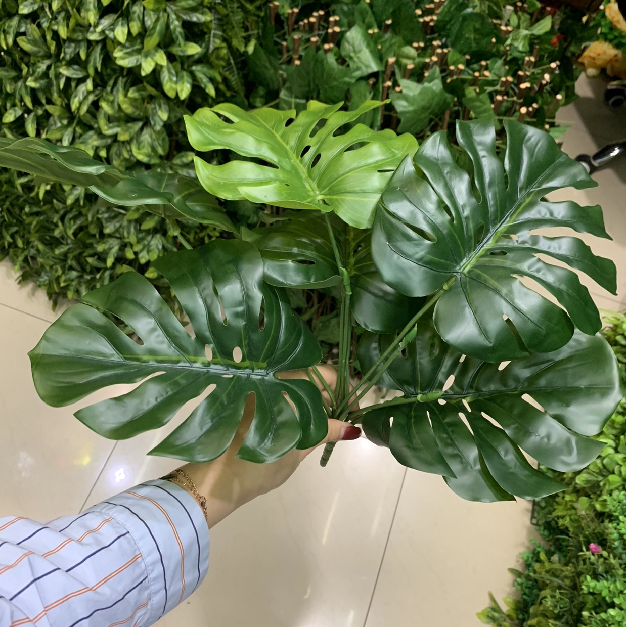Hand feeling simulation turtle back leaf single branch leaf green plant wall false leaf false grass flower arrangement material decorative flower art (6 turtle back) thumbnail