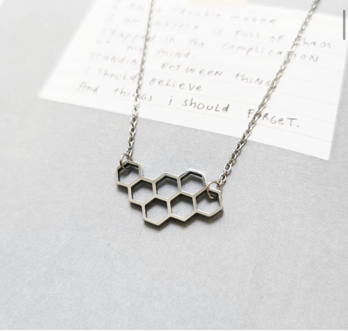 European and American fashion trends and couples can do anything with the peak nest pendant necklace thumbnail