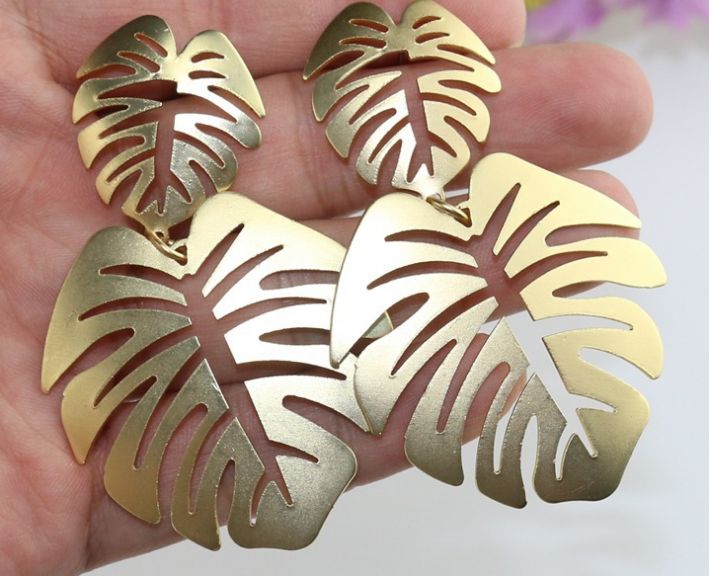 Metal electroplating paint simple leaf earrings cold wind earrings manufacturers direct thumbnail
