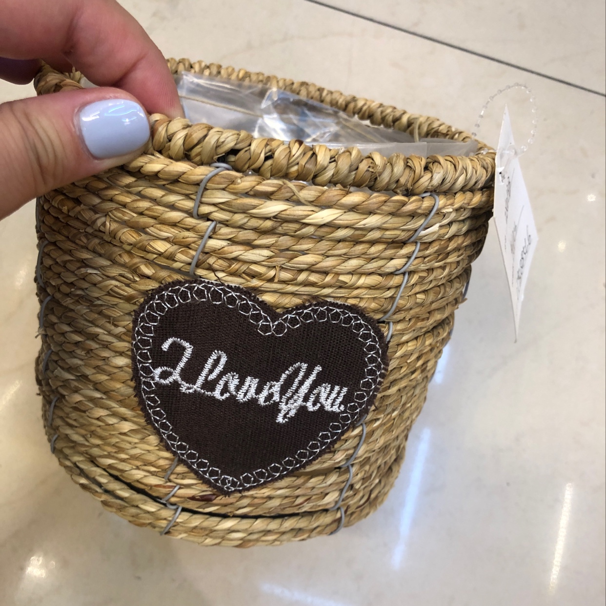 Qingling Craft Hand-woven new type of crimped woven flower arrangement small straight tube grass basket Specification image