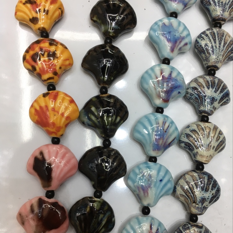Ceramic shell 🐚 bead thumbnail
