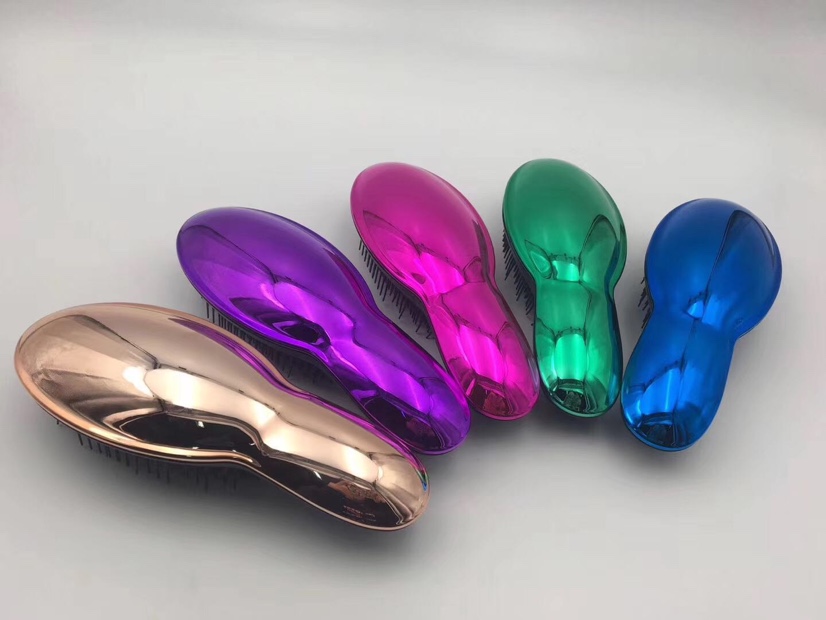 Shun combs thumbnail