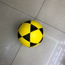 5足三角足球气球外观充气皮球玩具