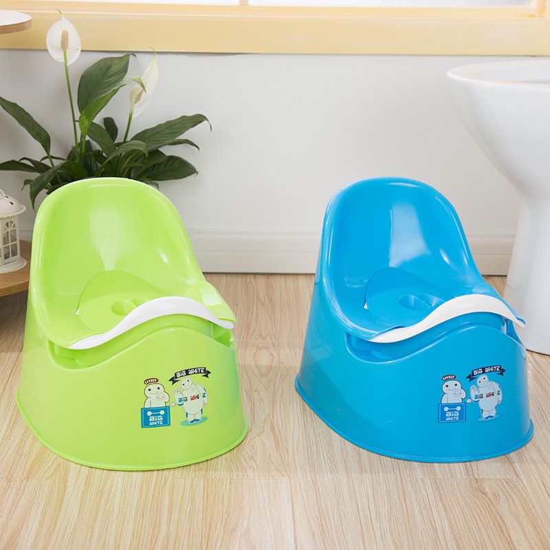Direct sales and in-stock children's toilet, portable toddler toilet, plastic cartoon baby toilet bowl 8073 Application Scenario