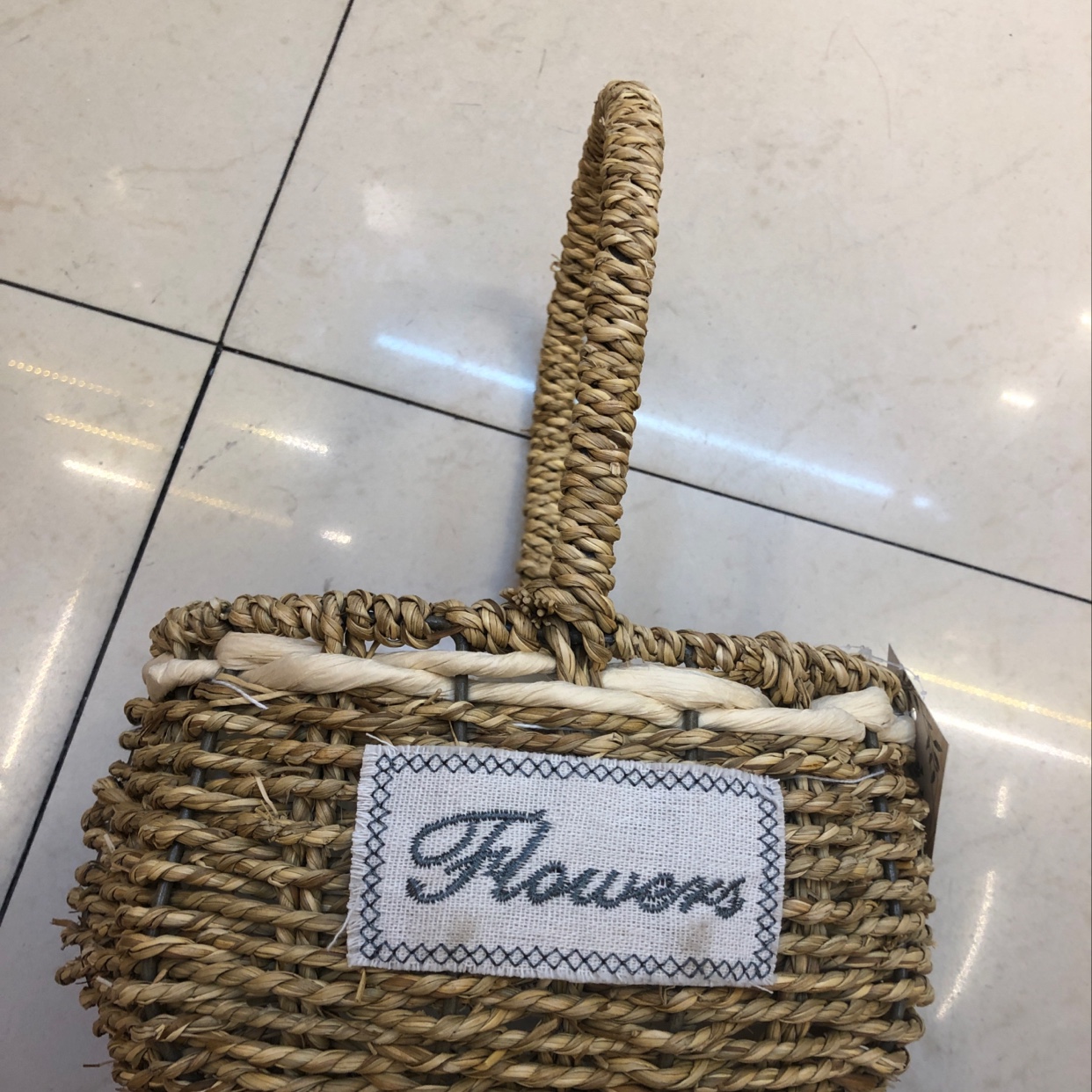 Qingling Craft hand-woven garden hand-woven baskets, figurines, gifts, flower arrangements and ornaments