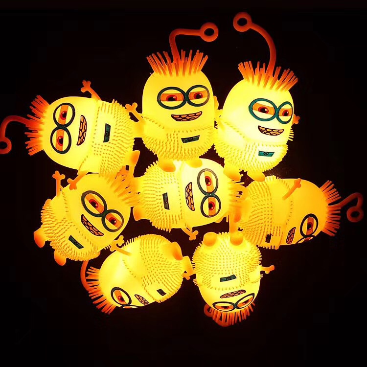 Yiwu Hongyan toys wholesale children glow minions baby nursery small gifts gift school night market stalls scenic spots hot sales thumbnail