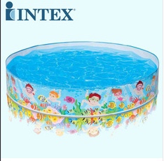 Hard rubber pool