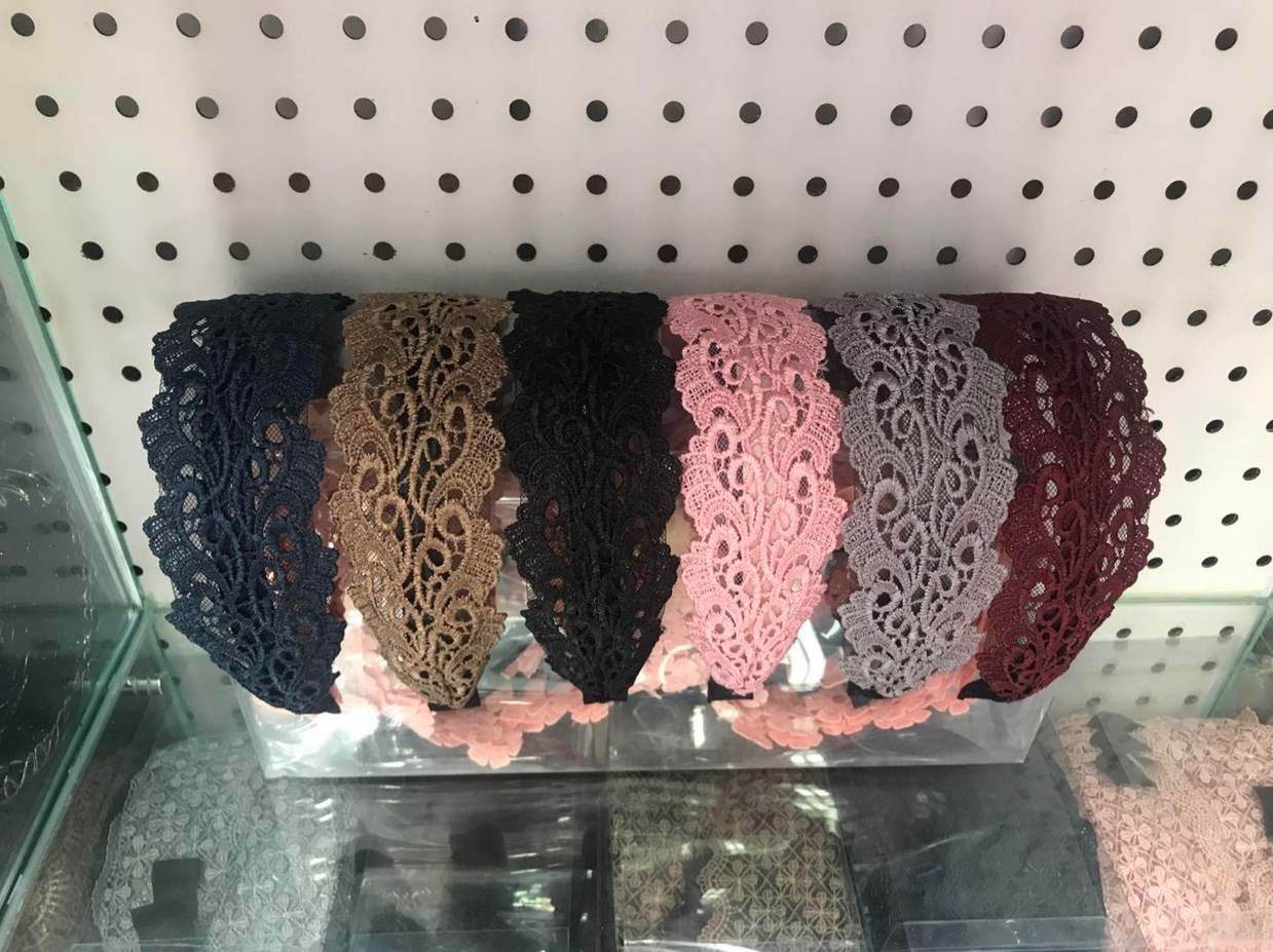 Bud silk hair band thumbnail