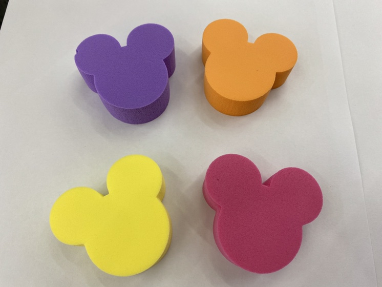 Latex four-color Mickey powder puff thumbnail