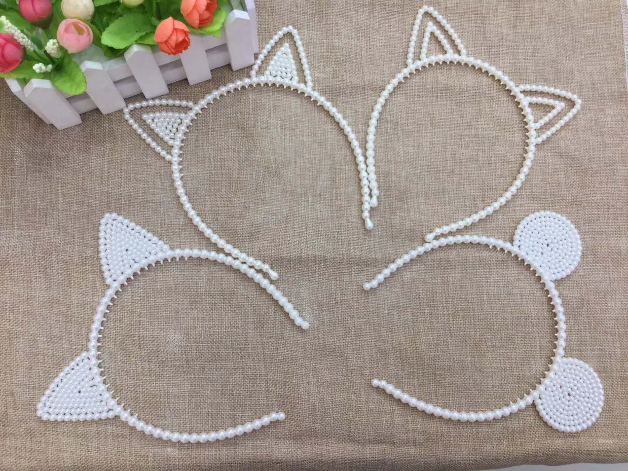 Pearl hair clip