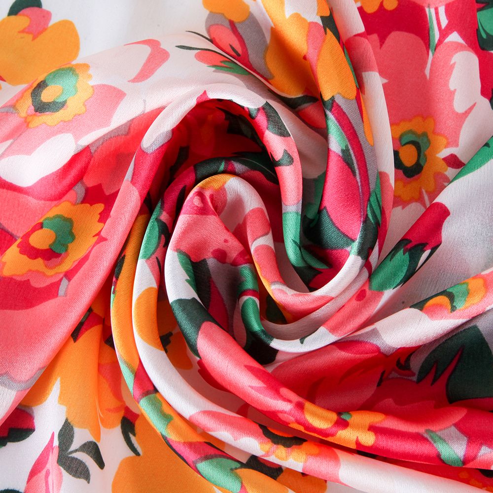 Triangular spliced floral silk satin printed scarves, European and American style spring and autumn thin scarves Item Picture