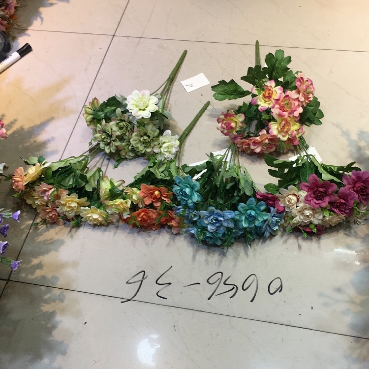 Manufacturers direct simulation of painting guanyin even home decoration wedding decoration thumbnail