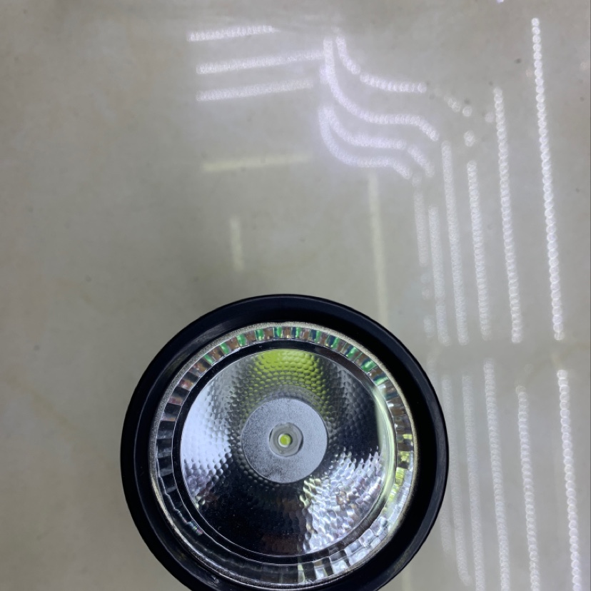 eco-friendly and energy-efficient flashlight