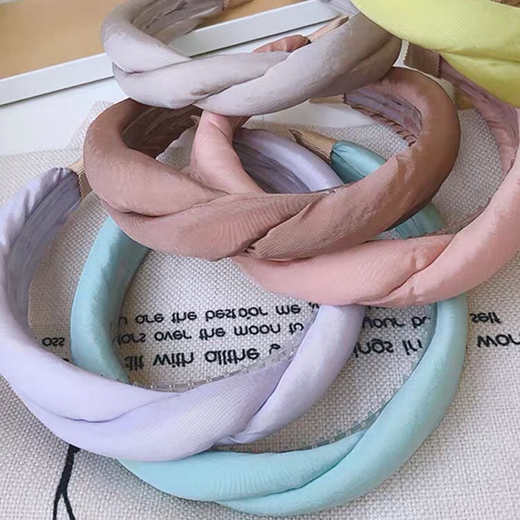 Hair hoop 11 thumbnail