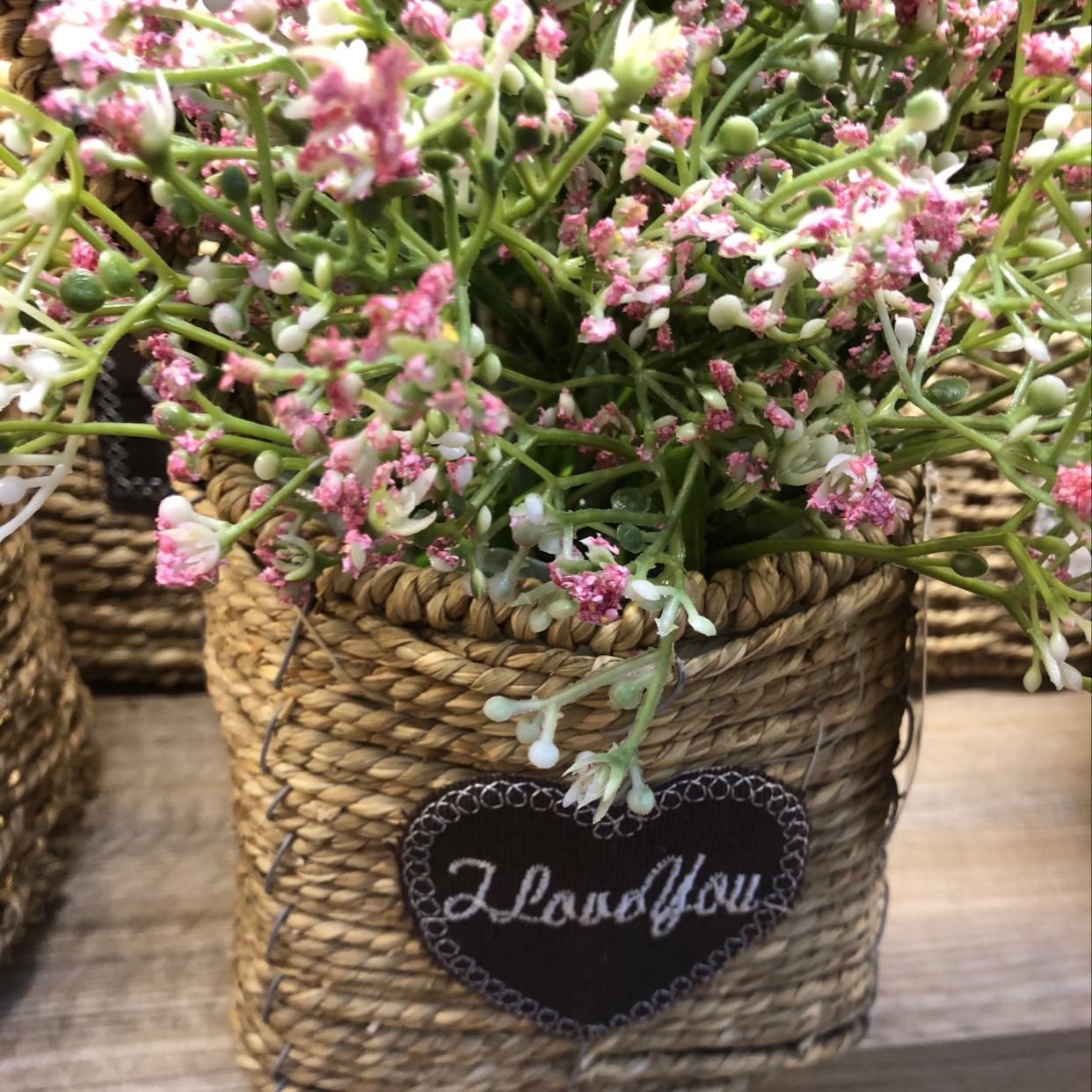 Hand-held gardening baskets decorated with rattan weaving small baskets details Picture