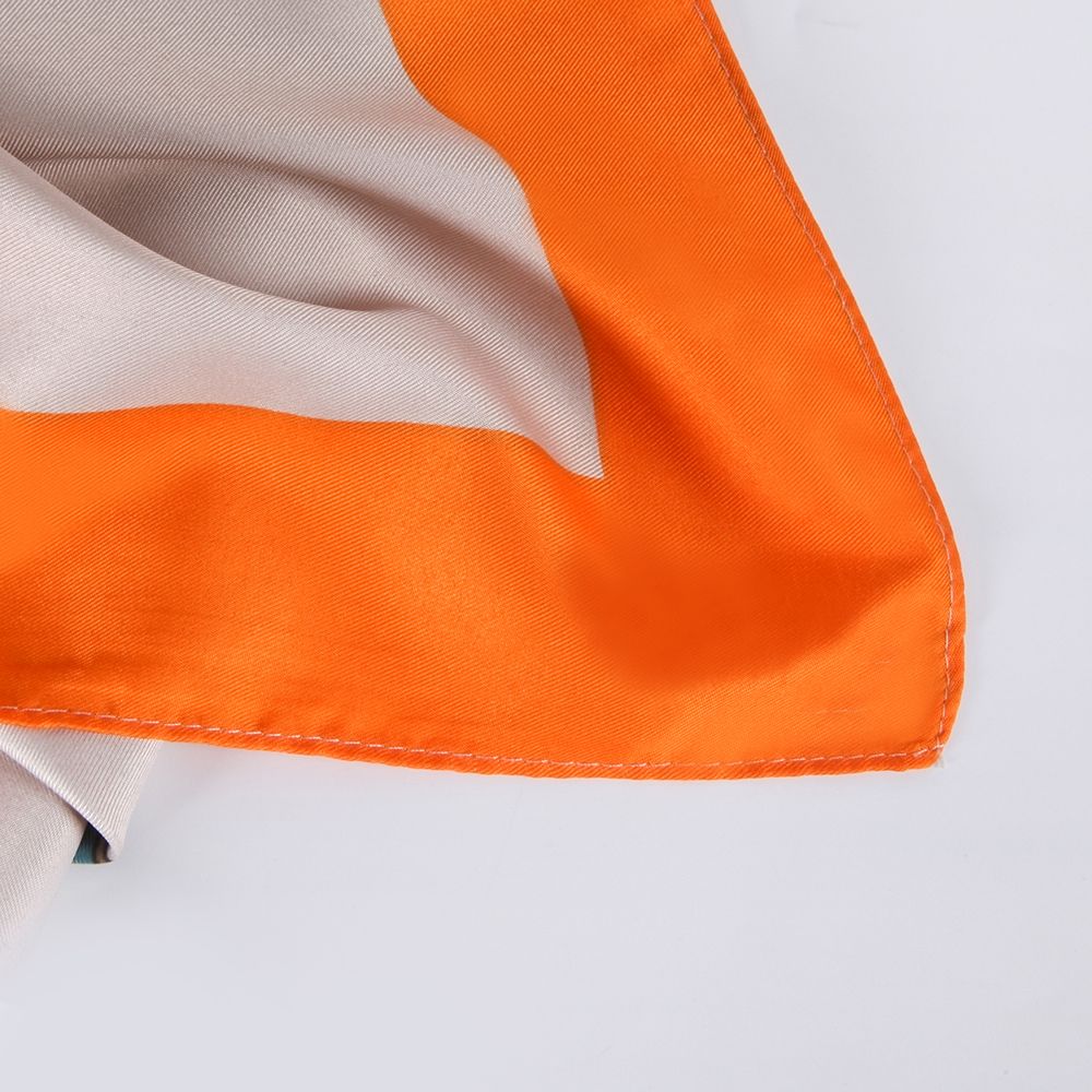 Manufacturers Cross-Border Twill Silk At First Sight Printed Ladies Large Square Scarf Multifunctional Headscarf Spot Wholesale Scarf undefined