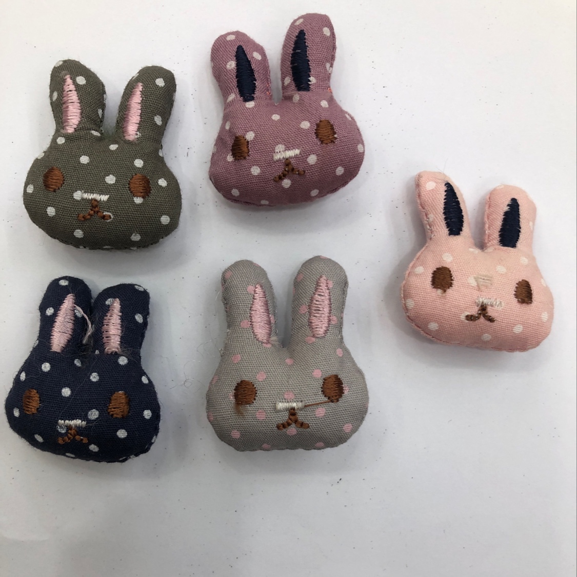 The cotton-padded little rabbit made of Little Dot fabric -5 colors