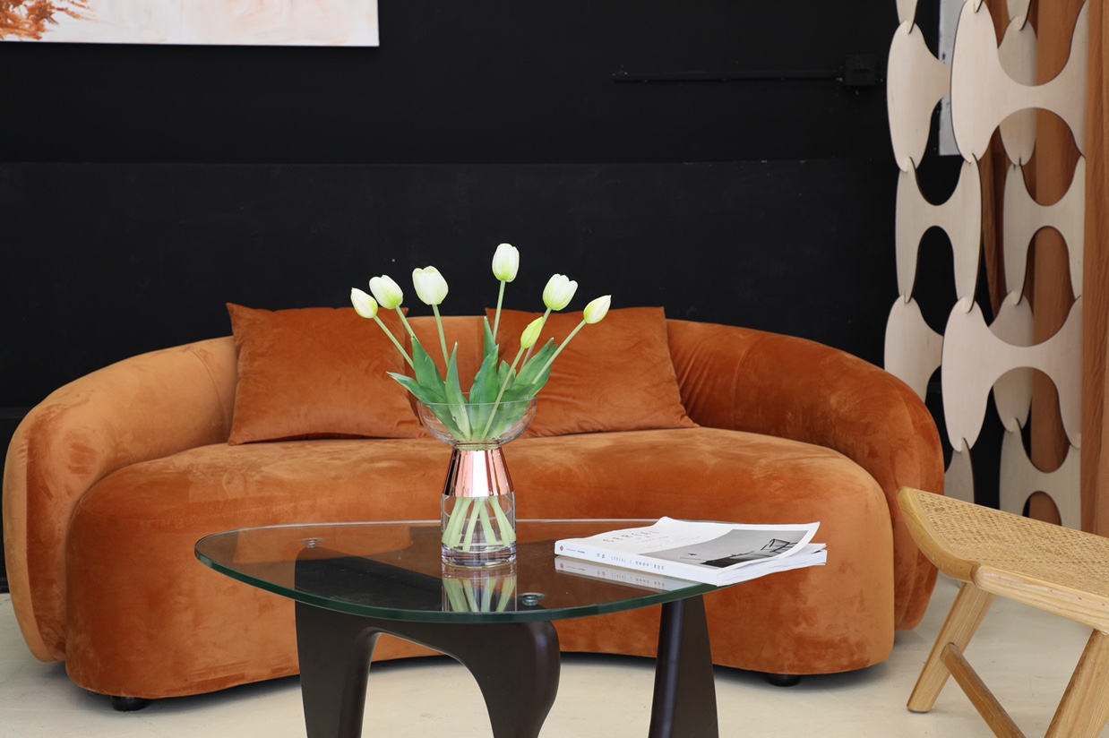 A Danish design glass vase with electroplating details Picture