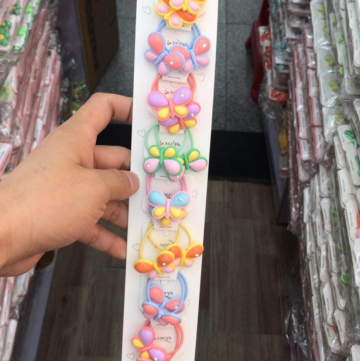 蝴蝶🦋皮筋鸭夹产品图