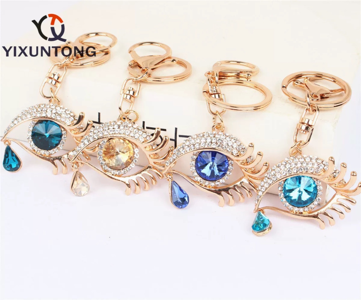 Angel's Tear Dot Diamond Alloy Keychain Dot Water Diamond Alloy Keychain details Picture