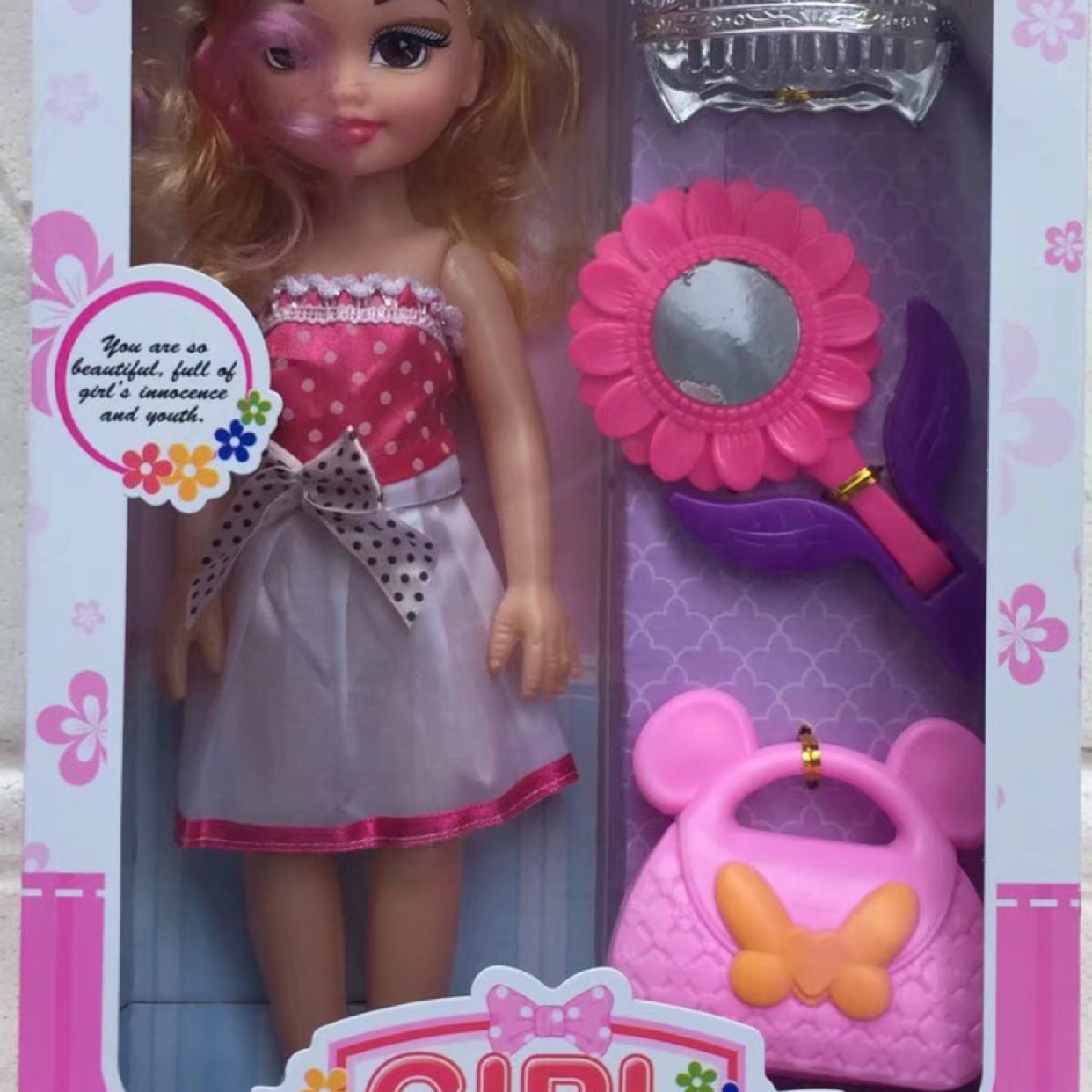 Box of 14 "fat baby doll with accessories. Mixed color clothes thumbnail