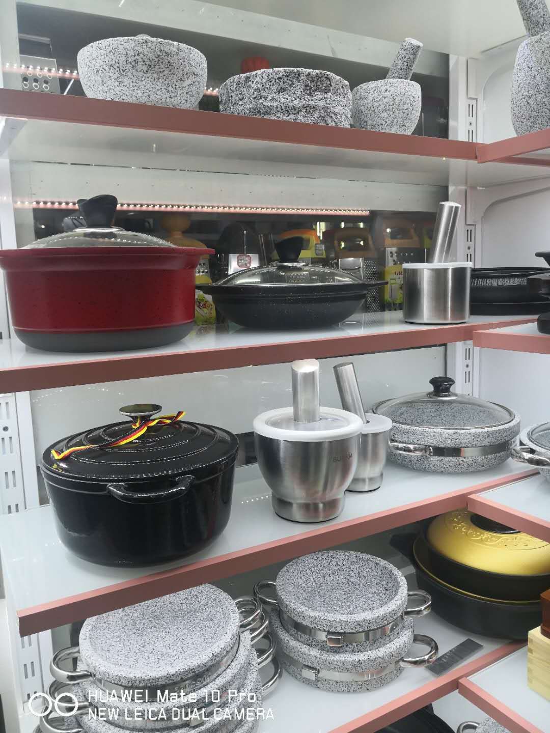 餐具，锅类产品图