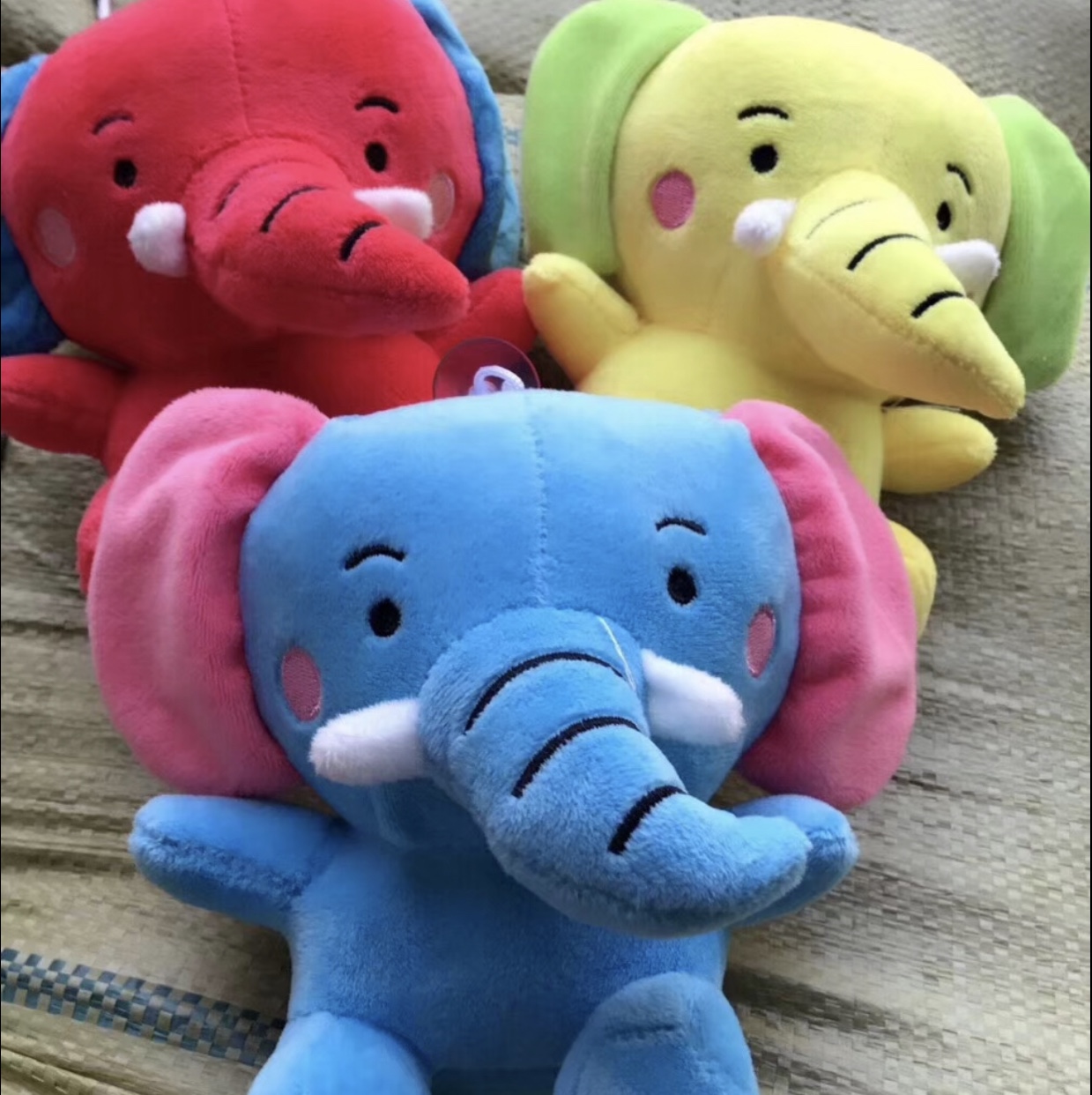 Plush toy elephant toy