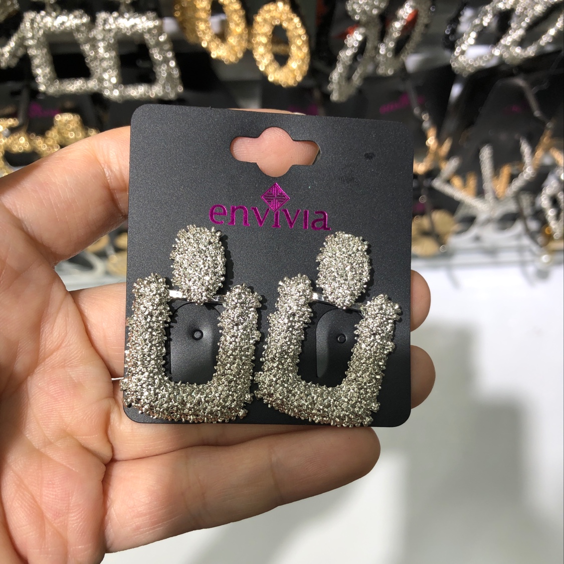 Earrings 13 thumbnail