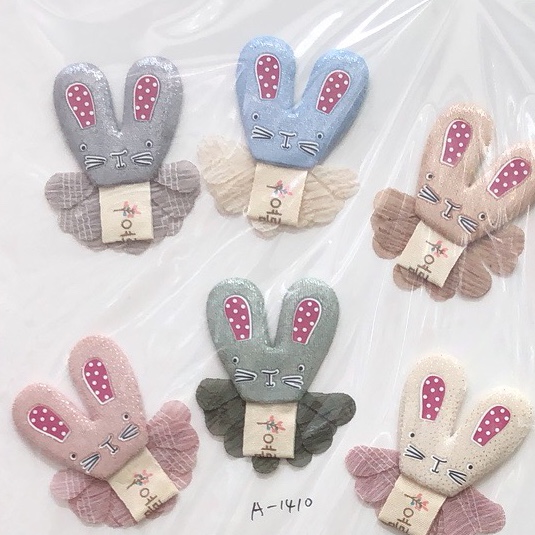 Lace T-shirt with rabbit ears, elegant autumn and winter plush flower duckbill clip, new forest style