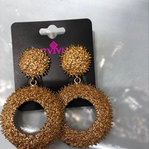Round earrings are popular in Europe and America