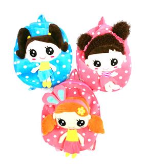 Primary school students think of schoolbags for girls thumbnail