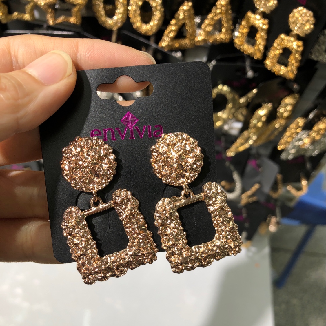 Earrings 5 thumbnail