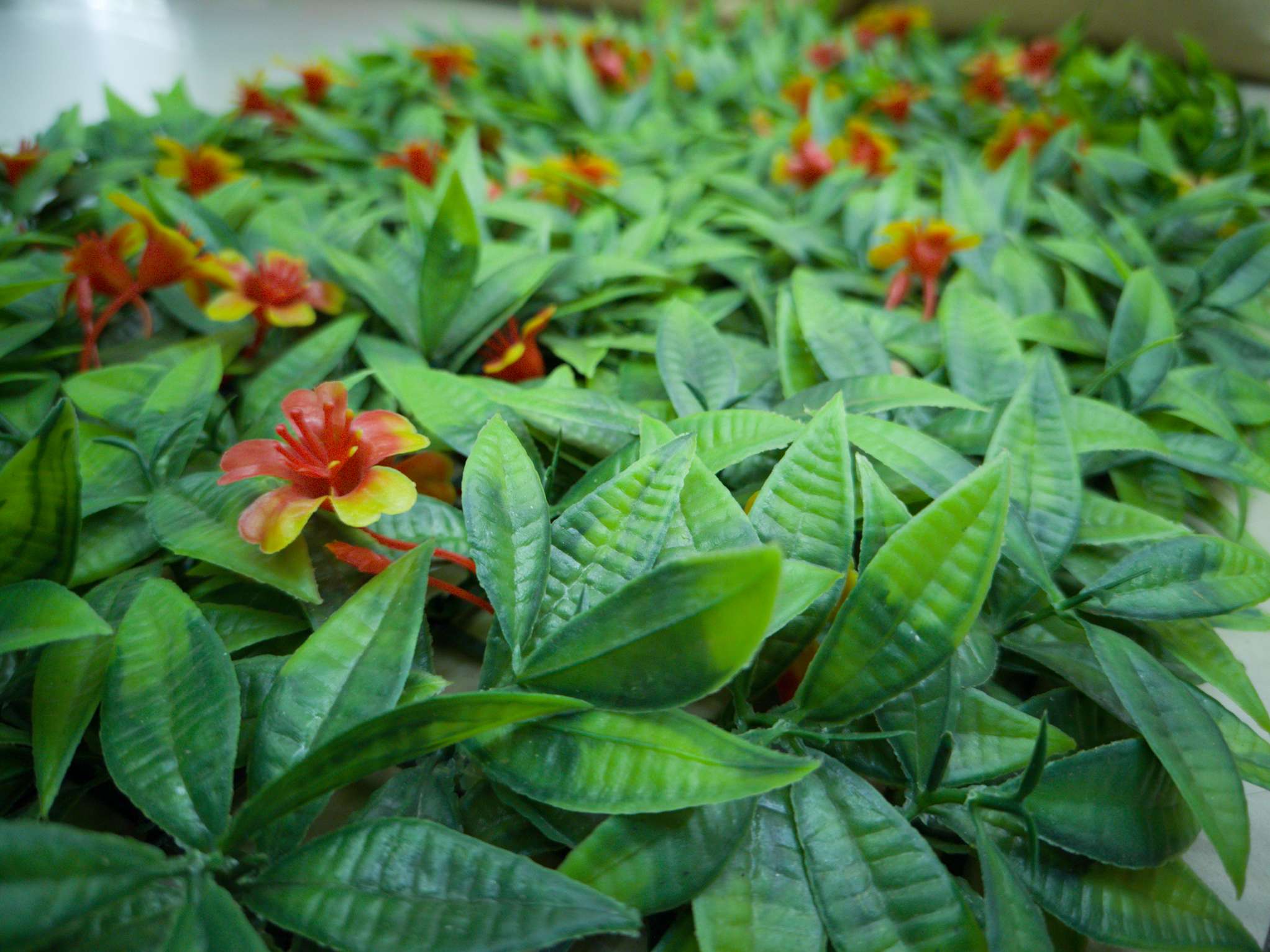 Artificial plant wall, green plant wall, decorative plant wall, flower wall, background wall, interior decoration, balcony, storefront decoration, high-quality artificial grass 04 Specification image