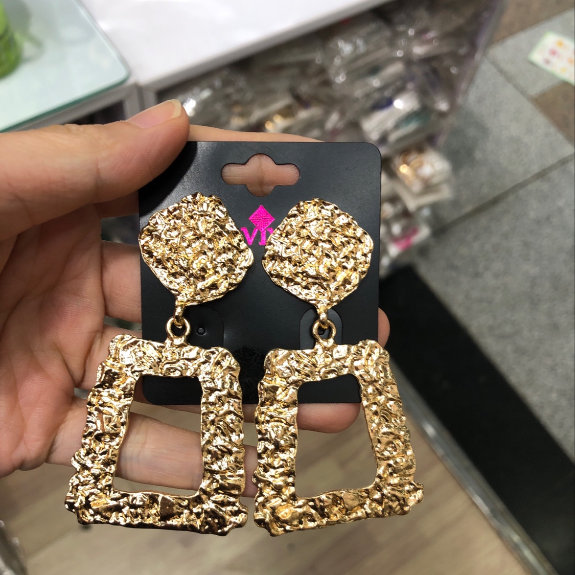 Earrings 33 thumbnail