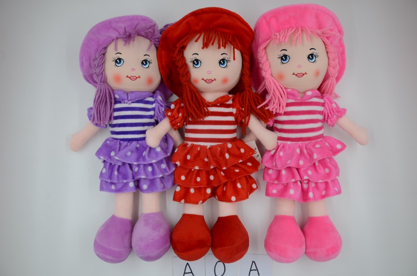 Plush toy dolls are the most beloved birthday gifts for babies