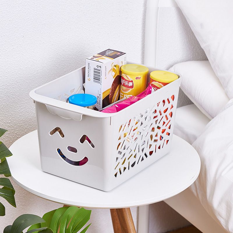 Direct sales kitchen storage baskets, cosmetics storage boxes, shelves, plastic sundries, small bath frames, Lanzi dormitory storage baskets, large size 3503-A Application Scenario