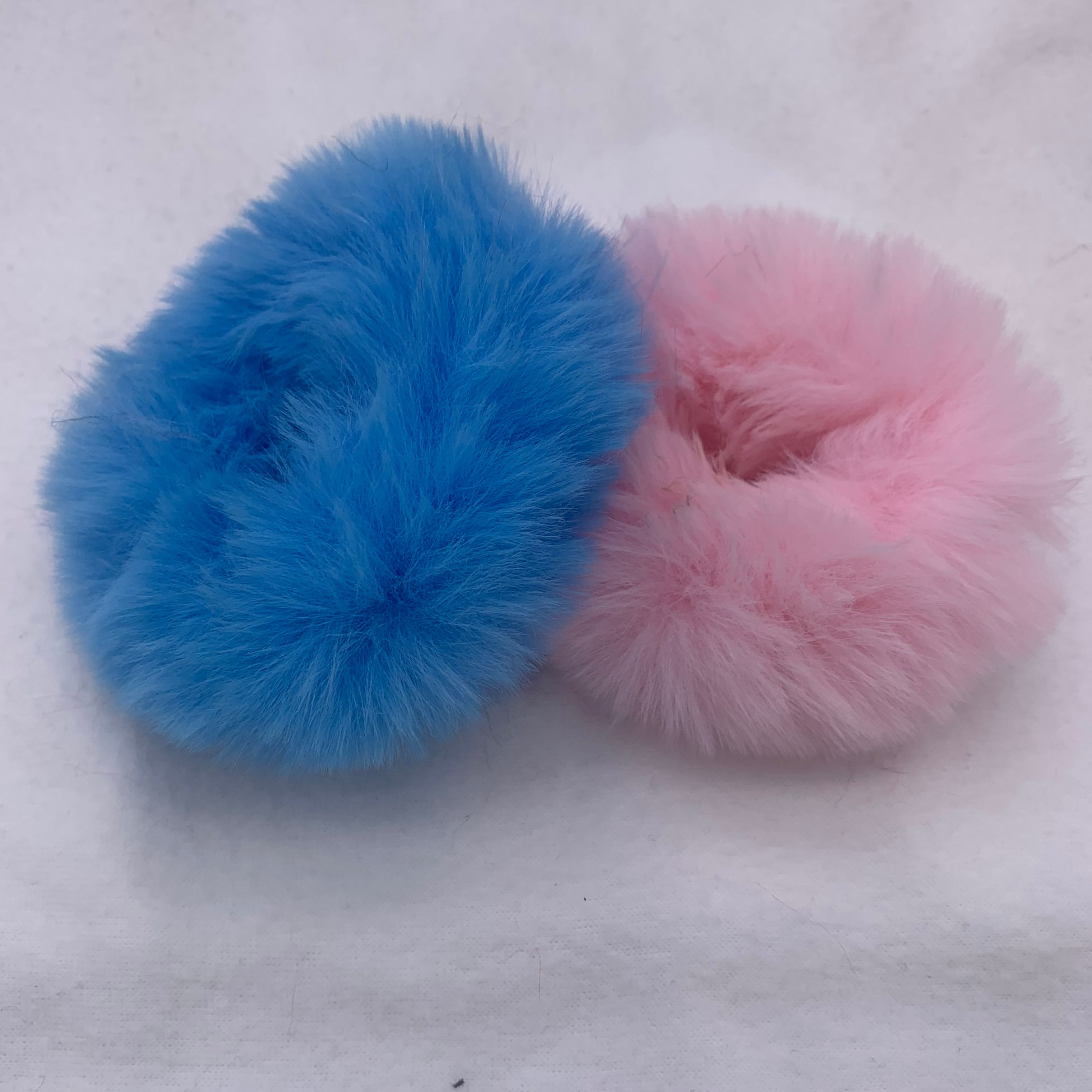 仿兔毛发圈韩版街头时尚甜美可爱家兔毛绒球头圈绳夜市摆摊货源