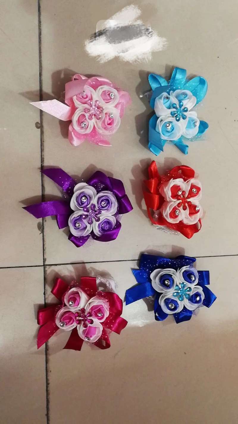新娘手腕花，款式齐全，颜色齐全
