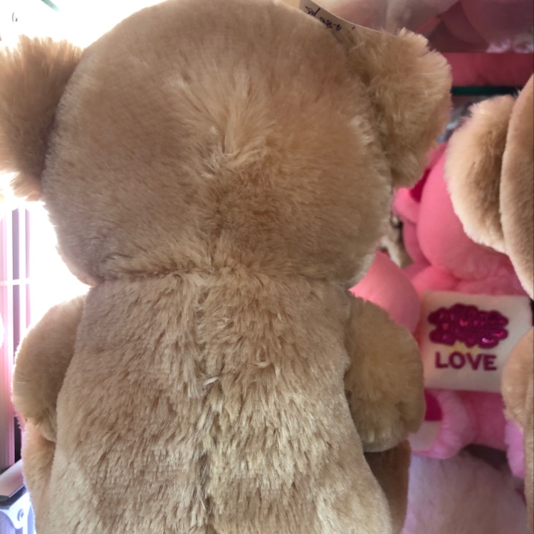 30cm heart-hugging bear embroidered characters, the letters can be changed to the letter patterns desired by the customer. One piece: 160pcs/ finished product, empty leather: 480 PCs.0.45 cubic meters, 26KG. Specification image