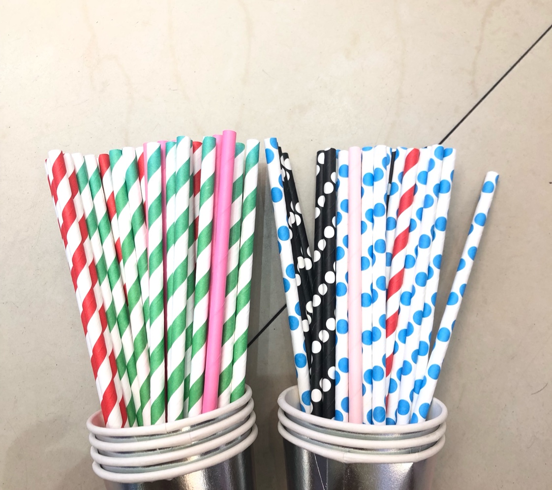 A straw thumbnail