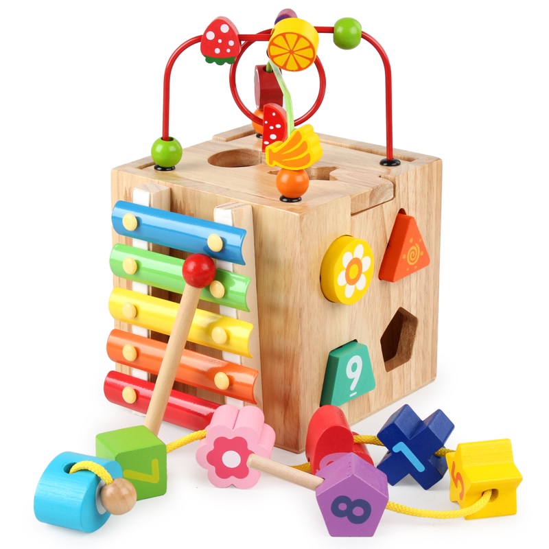The wooden multi-functional intelligence box is highly entertaining and colorful. It can exercise babies' hand-eye coordination, visual ability, logical thinking ability, early education enlightenment training, and parent-child games