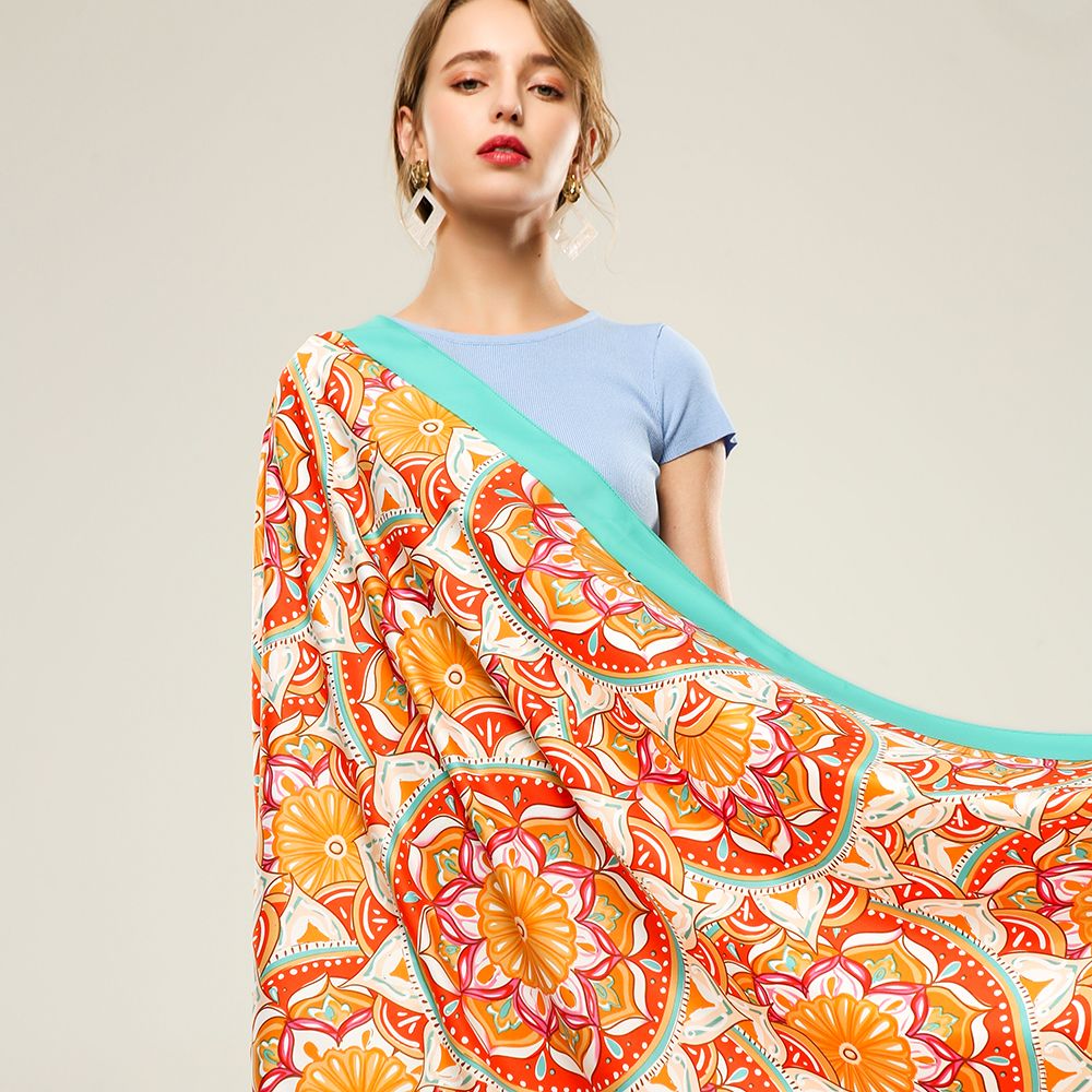 Amazon Goods Polyester Material Fashion Printed Scarf Twill Silk Circle Pattern Scarf In Stock Application Scenario