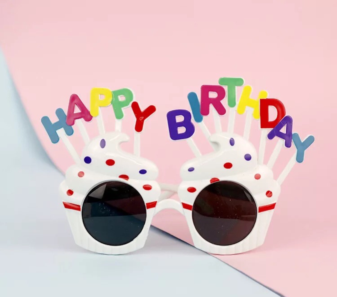 Party birthday glasses thumbnail