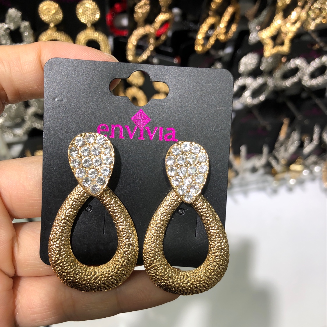 Earring 21 thumbnail