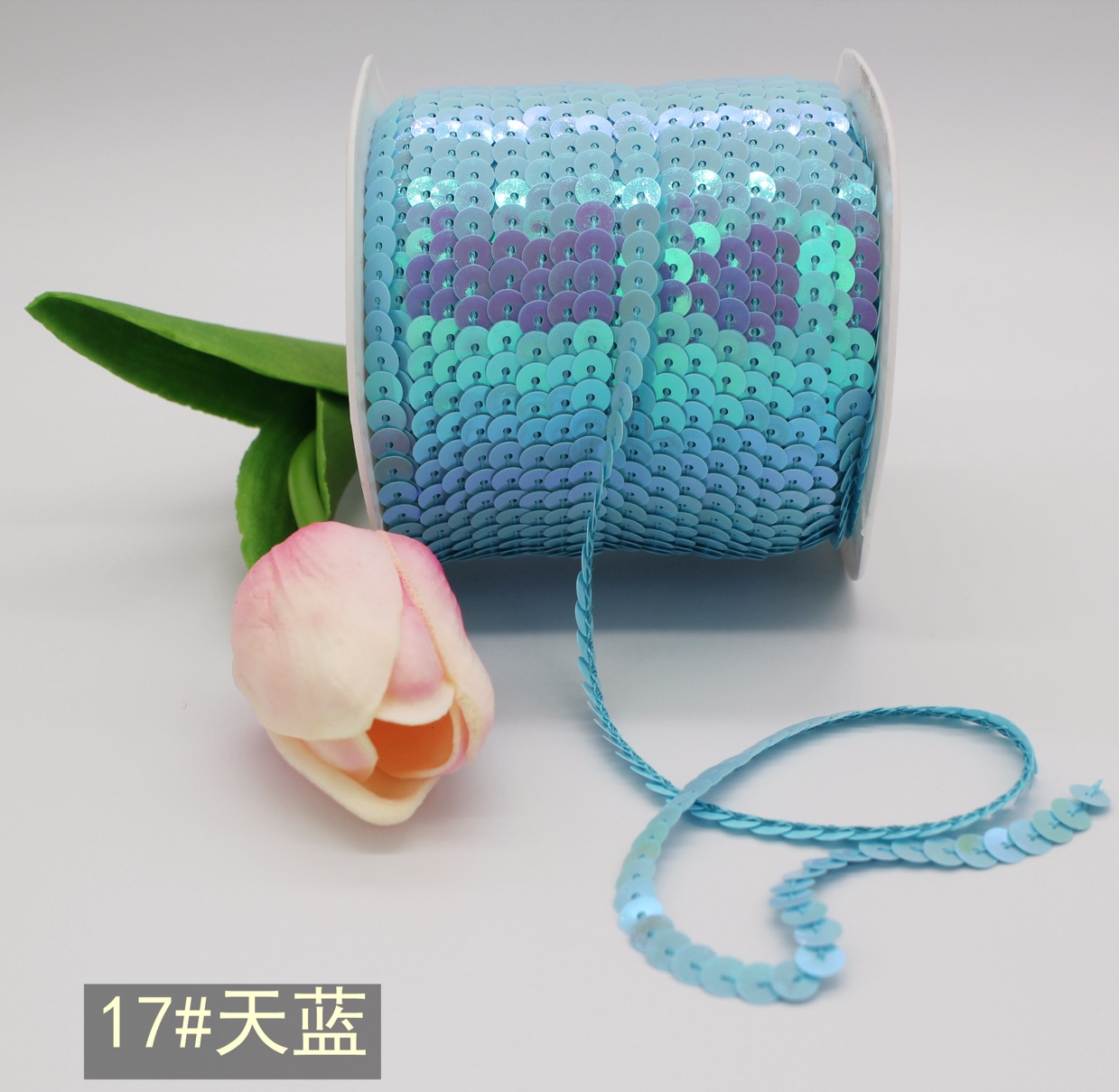 厂家直销爆款6mm马卡龙色PVC珠片带 现货款 sequin belt产品图