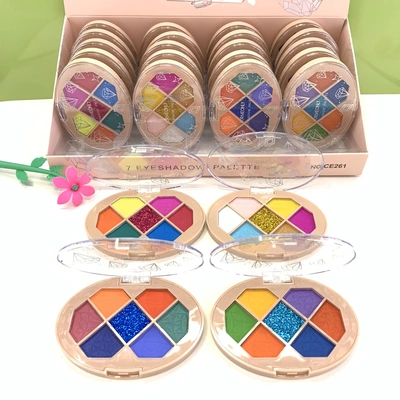 For Me Only 7 Shades Of Eyeshadow