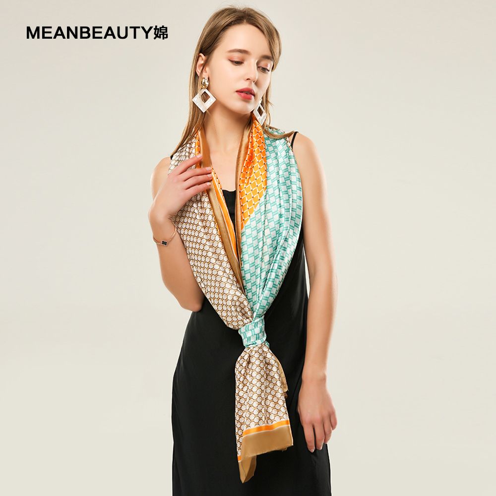 Silk satin triangular geometric spliced women's scarves, extra-large and long styles, spring and autumn scarves are in stock and selling well