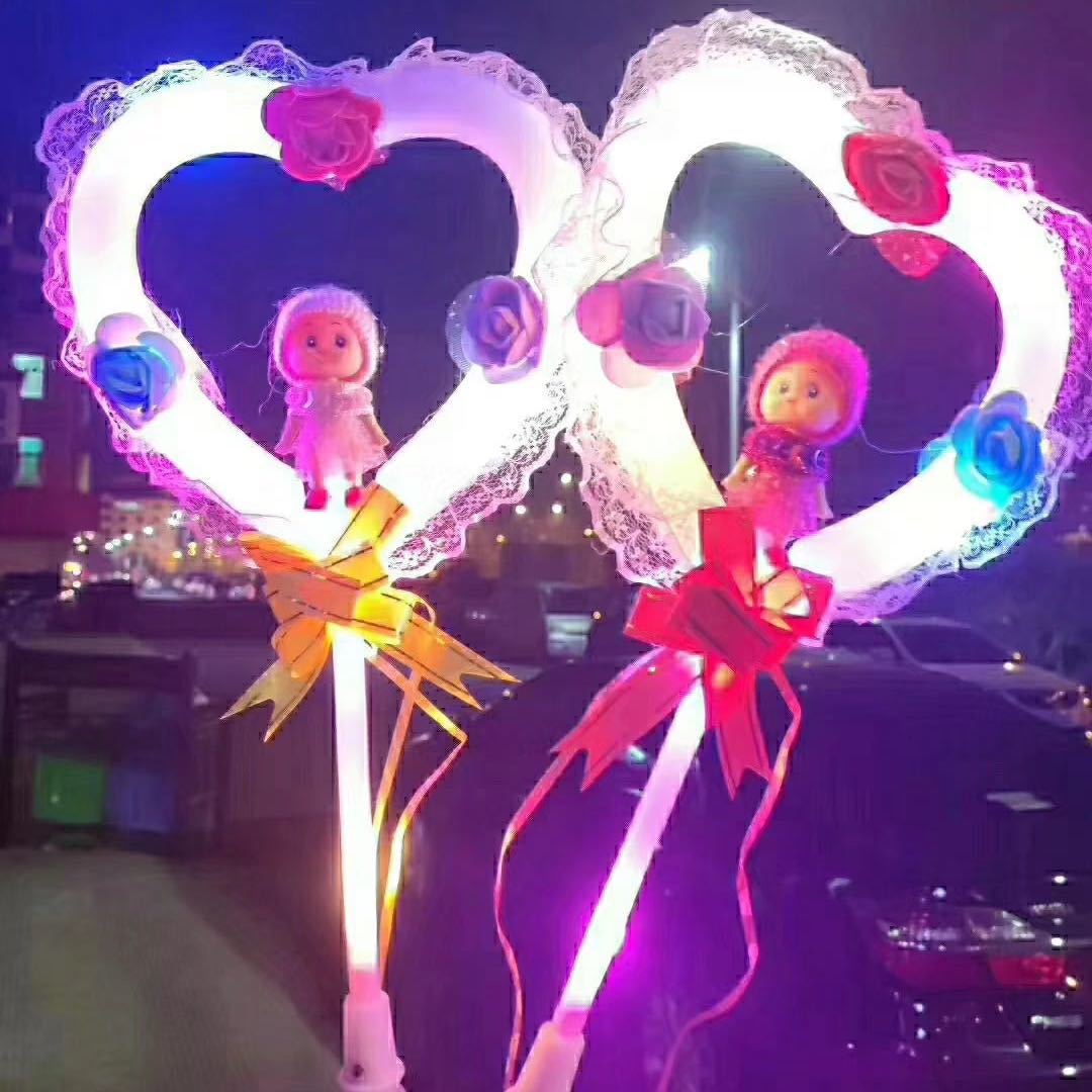 Three Handles Large Heart Bar With Five Batteries details Picture